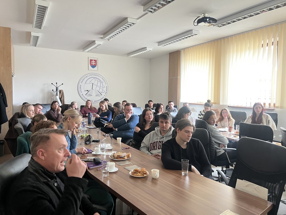 Spoločenský a kultúrny program v Nestville Parku