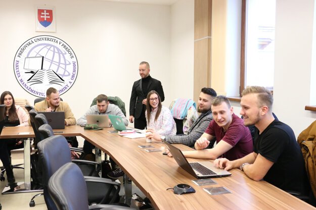 Fakulta manažmentu ekonomiky a obchodu PU v Prešove Klub digitálneho marketingu FMEO PU v Prešove