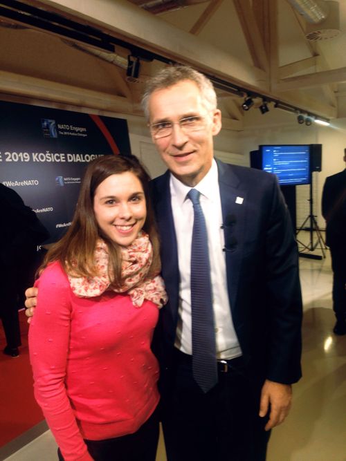 Bc. Natália Molnárová - Študentka FM na verejnej diskusii NATO Engages 