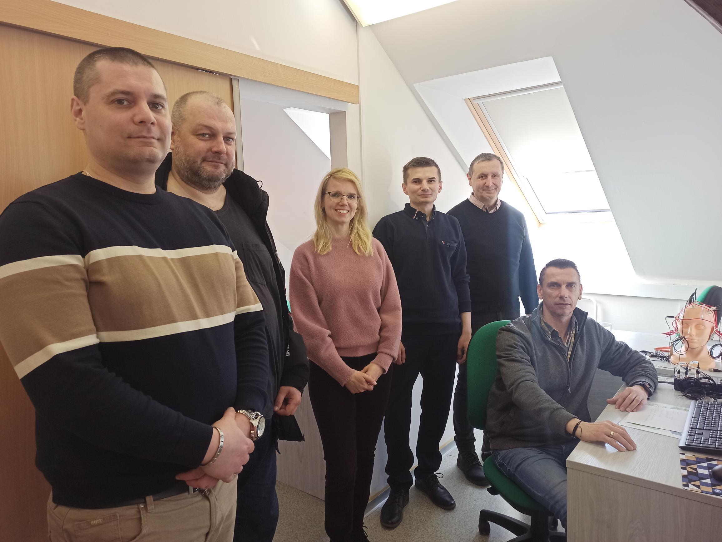 Spolupráca Laboratória neuromarketingu FMEO s Leteckou fakultou TUKE